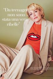 Gillian Anderson - Io Donna del Corriere Della Sera 11/28/2020 Issue