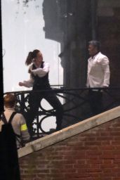Hayley Atwell - Filming a Fight Scene on the Set of "Mission Impossible 7" in Venice 11/09/2020