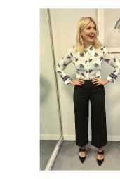 Holly Willoughby 11/02/2020