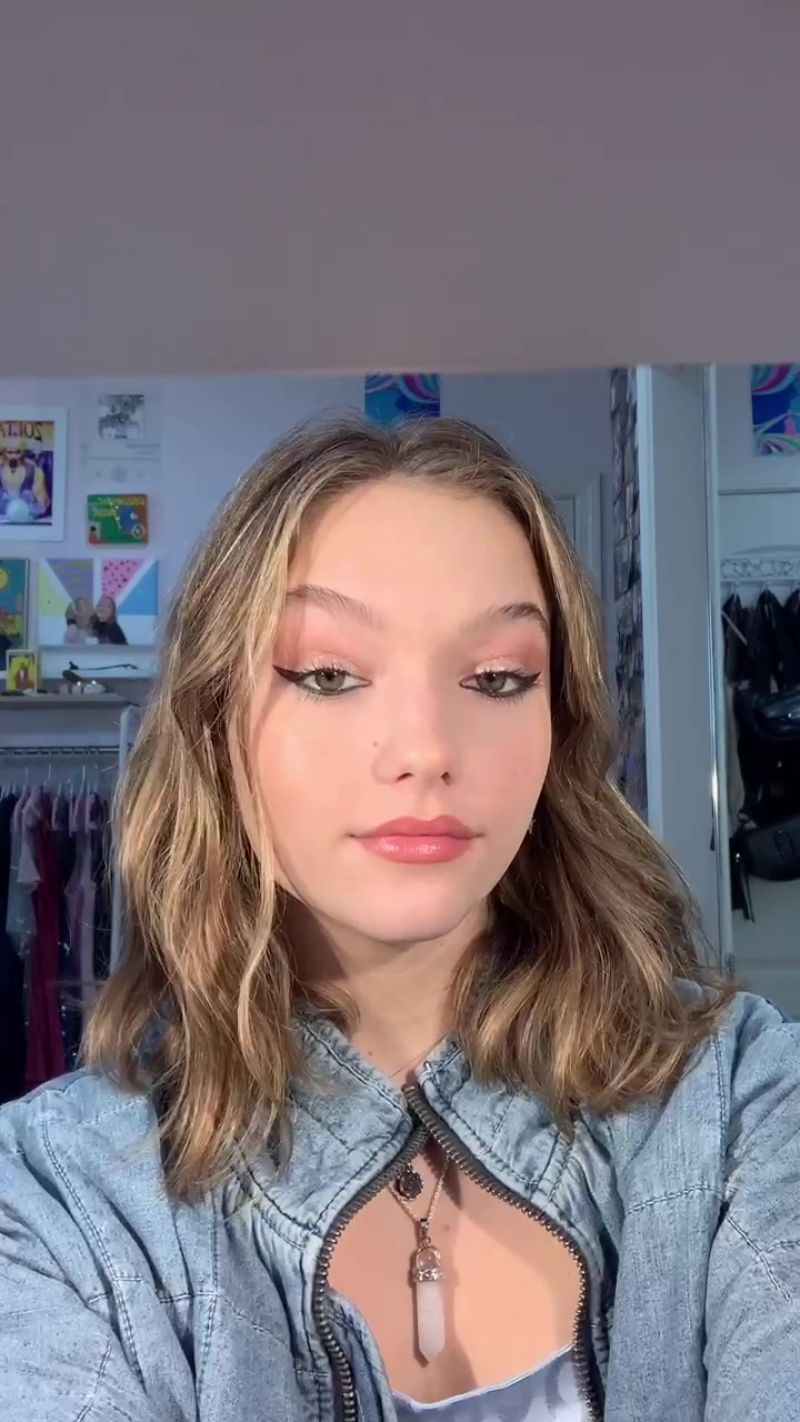 Jayden Bartels 11/27/2020 • CelebMafia