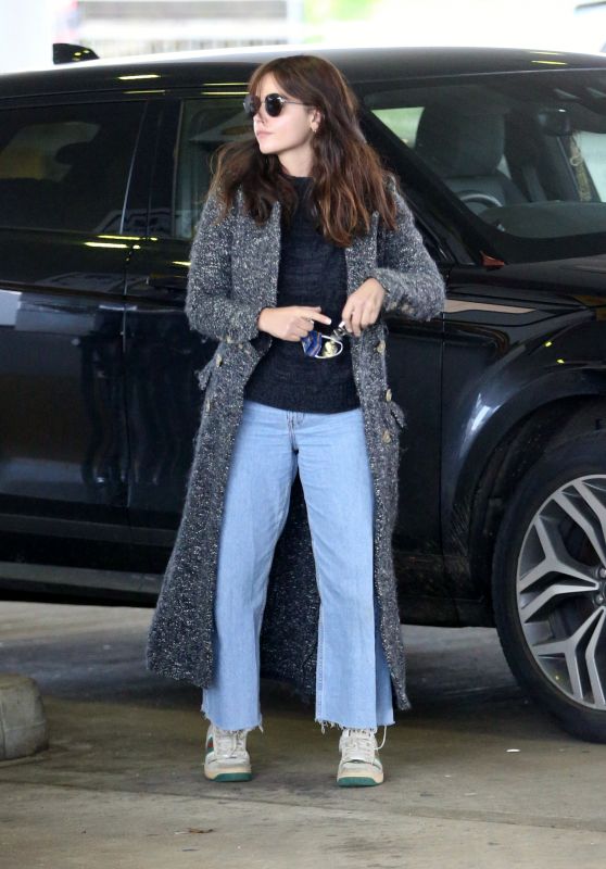 Jenna Coleman at the Gas Station in London 11/15/2020