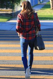 Jennifer Garner in Casual Outfit - Los Angeles 11/13/2020