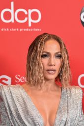Jennifer Lopez – American Music Awards 2020 in Los Angeles