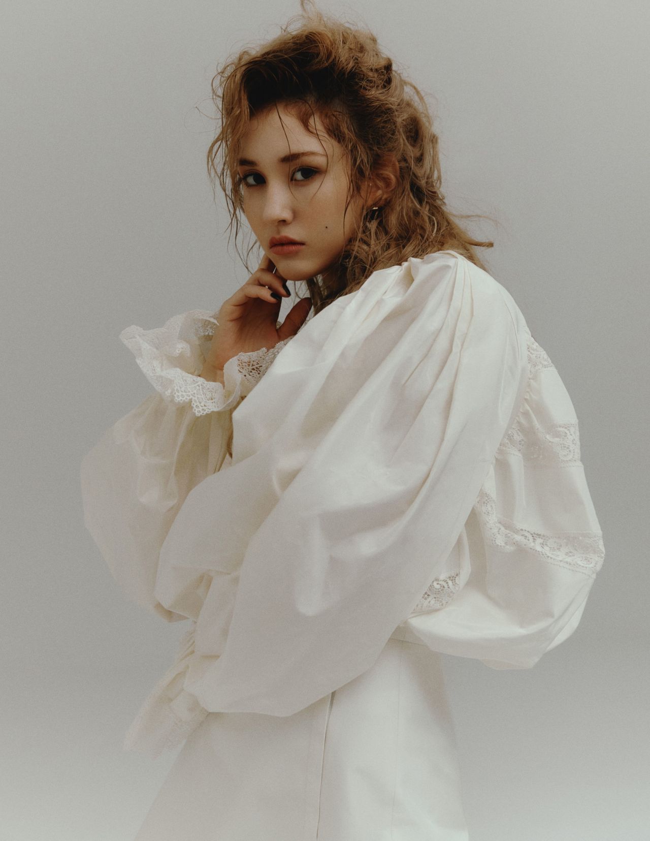 Jeon Somi - Photoshoot for Elle Magazine Korea September 2020 • CelebMafia