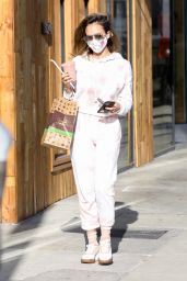 Jessica Alba in Casual Outfit - LA 11/22/2020