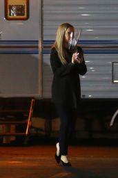 Kate Hudson - "Truth Be Told" Set in Los Angeles 11/24/2020