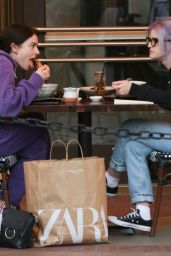 Kelly Osbourne - Shopping at The Grove in Los Angeles 11/10/2020