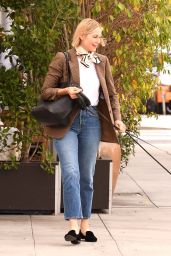 Kelly Rutherford at E Baldi Restaurant in Beverly Hills 11/05/2020