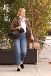 Kelly Rutherford at E Baldi Restaurant in Beverly Hills 11/05/2020