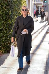 Kelly Rutherford - Out in Beverly Hills 11/10/2020
