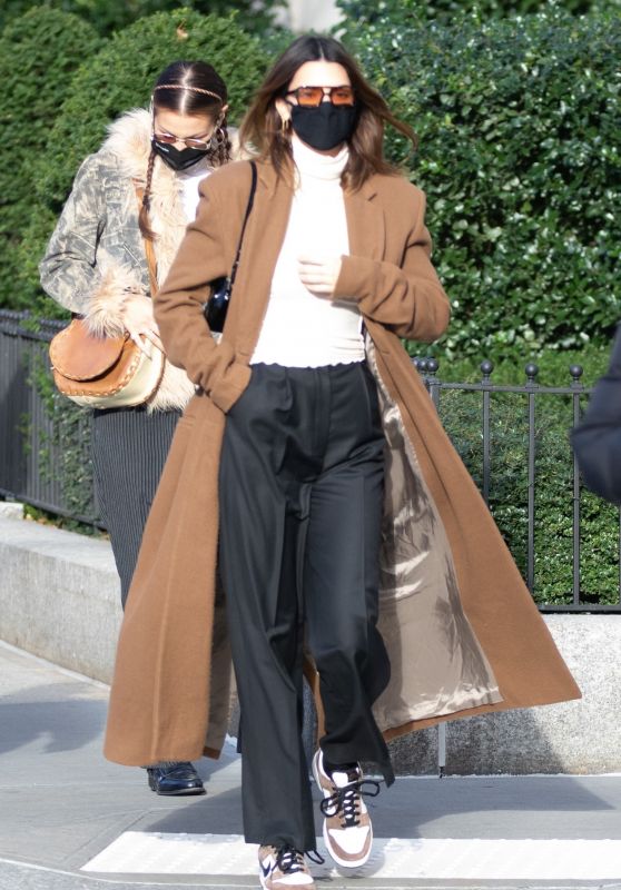 Kendall Jenner - Out in New York 11/19/2020