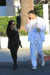 Kourtney Kardashian - Out in LA With Her Friend Fai Khadra 11/12/2020