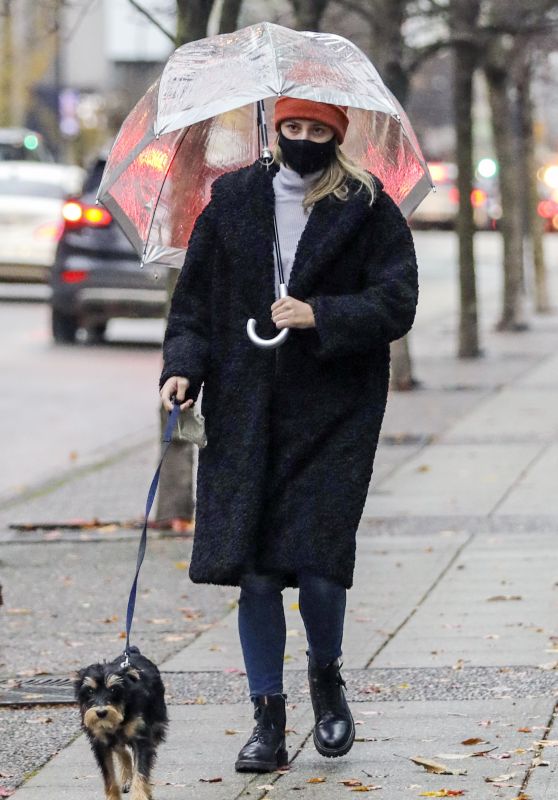 Lili Reinhart - Walking Her Dog in Vancouver 11/14/2020