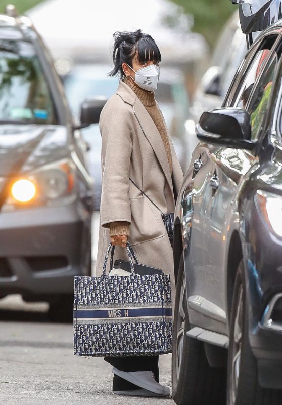 Lily Allen Carrying a Dior Bag with "MRS H" On It - NYC 11/06/2020