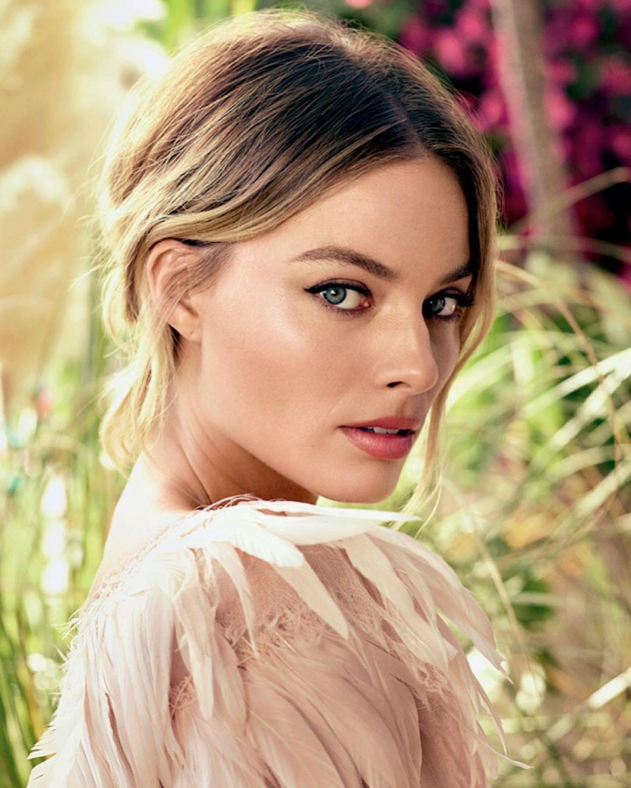 Margot Robbie - "Once upon a Time in Hollywood" Photoshoot 2020