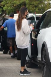 Olivia Munn - Leaving Her Gym in LA 11/05/2020