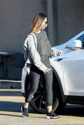 Olivia Munn - Leaving the Gym in LA 11/16/2020