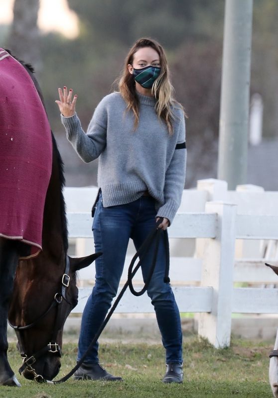 Olivia Wilde - Takes Her Kids to Visit Their Horse in LA 11/14/2020