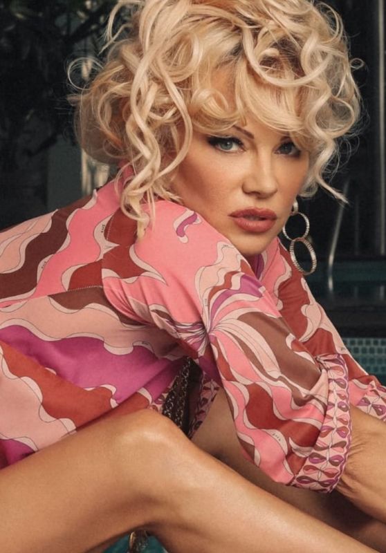 Pamela Anderson - Photoshoot 2020 (KT)