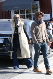 Rachel Zoe With Her Husband Rodger Berman at the Brentwood Country Mart 11/15/2020