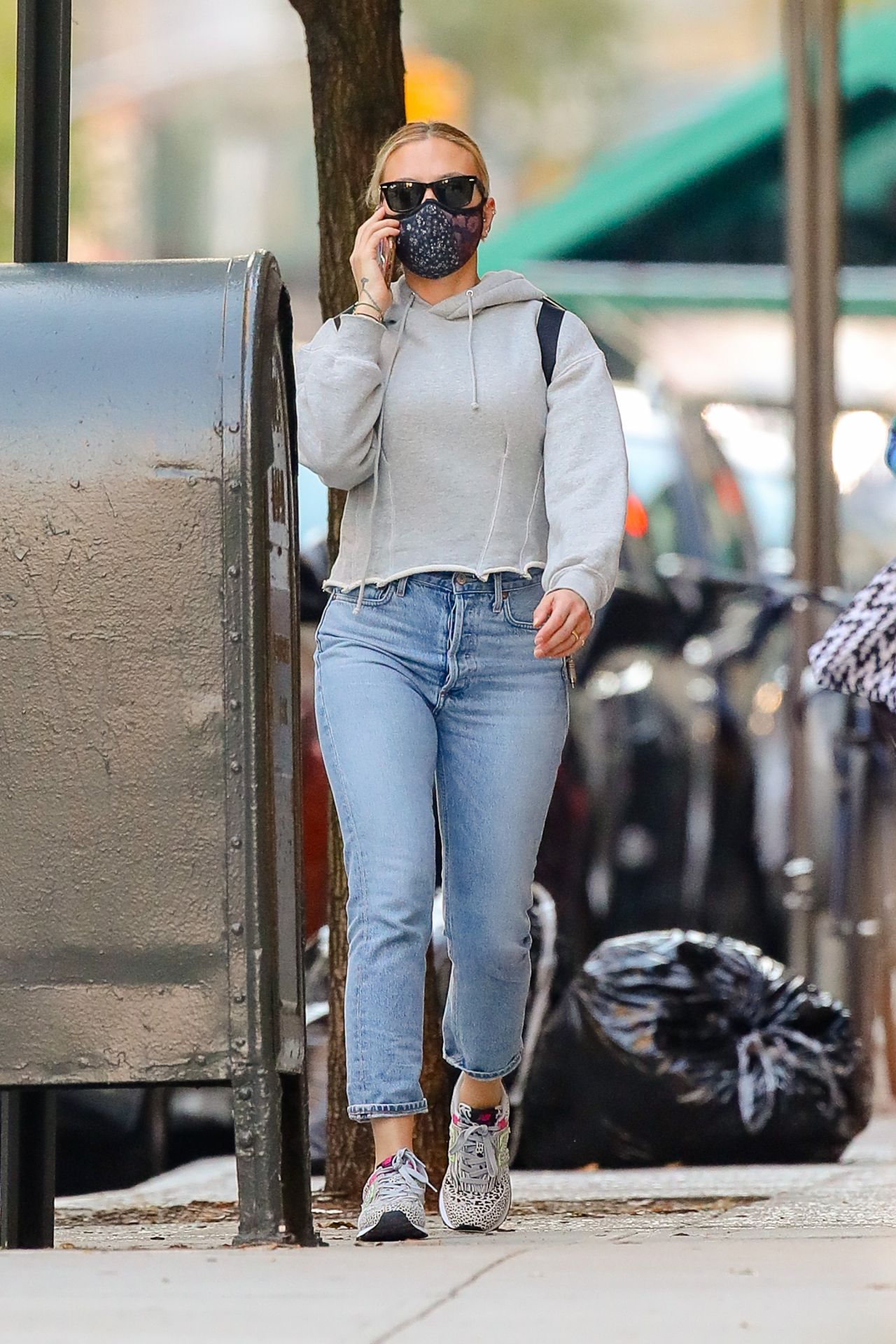 Scarlett Johansson Street Style - New York 11/09/2020.