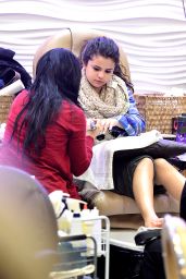 Selena Gomez at Salon in Encino (2013)