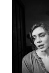 Sophia Lillis - Portraits October 2020