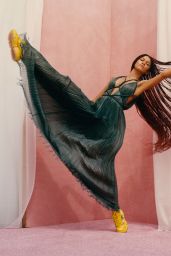 Zendaya - Photoshoot for Elle Magazine December 2020