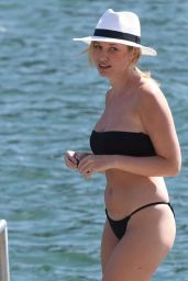 Amy Hart in a Bikini 09/28/2020