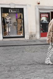 Bella Thorne - Christmas Shopping at Balenciaga in Rome 12/13/2020