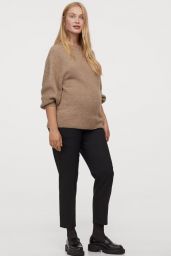 Camilla Christensen - H & M Maternity Wear 2020