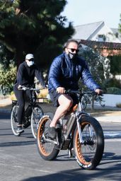 Christina Schwarzenegger - Bike Riding in Santa Monica 12/11/2020