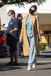 Emily Ratajkowski in a Winter Coat - Out in Los Angeles 12/15/2020