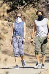 Gwyneth Paltrow and Brad Falchuk Hiking in LA 12/05/2020