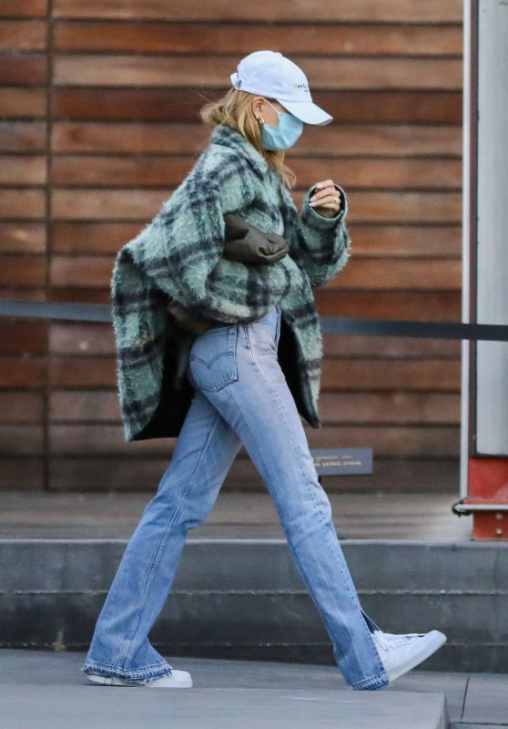 Hailey Rhode Bieber and Justin Bieber - Christmas Shopping at Maxfield in West Hollywood 12/15/2020