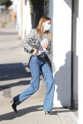 Hailey Rhode Bieber Street Style - Arrives at a Film Set in West Hollywood 12/15/2020