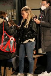 Hilary Duff and Sutton Foster - "Younger" Set in NYC 12/11/2020