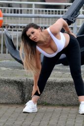 Holly Henderson - Out for a Jog in Liverpool 12/17/2020