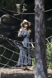 Isla Fisher at Dickson Reserve in Sydney 12/04/2020