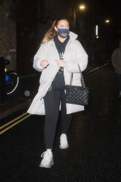 Jacqueline Jossa - Leaving the Dominion Theatre in Central London 12/08/2020