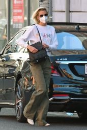 Jaime King in Casual Outfit - Beverly Hills 12/09/2020