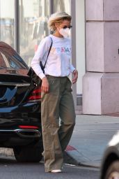 Jaime King in Casual Outfit - Beverly Hills 12/09/2020