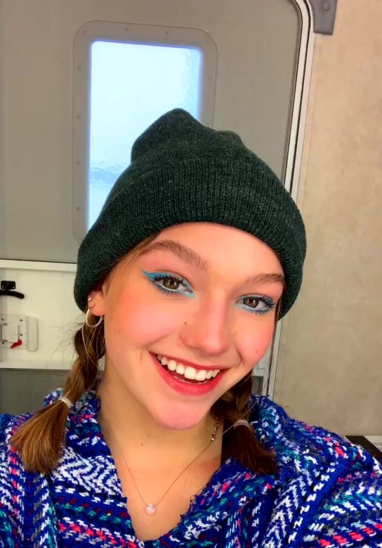 Jayden Bartels 12/11/2020 • CelebMafia