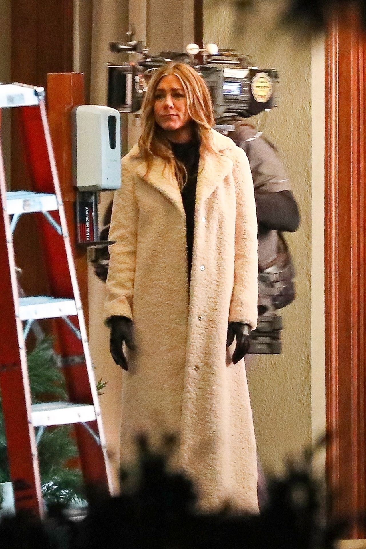 Jennifer Aniston - "The Morning Show" Set in Los Angeles 12/18/2020