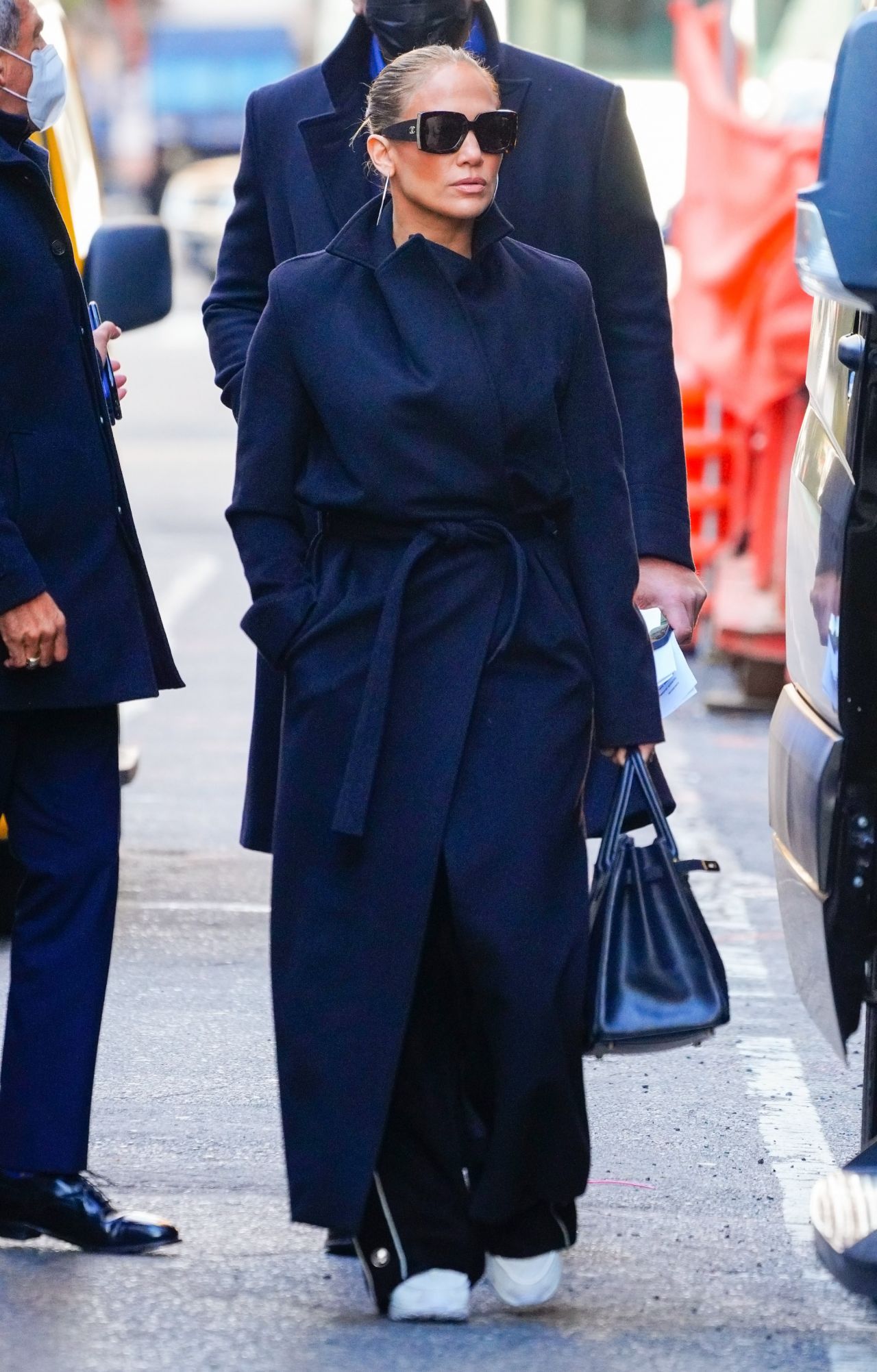 Jennifer Lopez in a Black Coat - NYC 12/10/2020 • CelebMafia