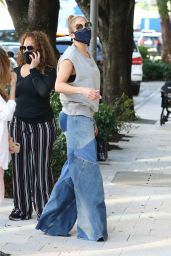 Jennifer Lopez Street Style - Miami 12/20/2020