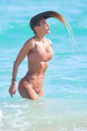 Jennifer Nicole Lee - Photoshoot in Miami Beach 12/22/2020