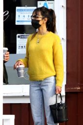Jordana Brewster in Casual Outfit - Shopping in Brentwood 12/28/2020