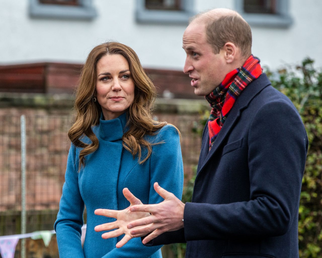 Kate Middleton Holy Trinity Church of England First School December 7, 2020  – Star Style