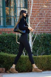 Kendall Jenner – Out in LA 12/14/2020